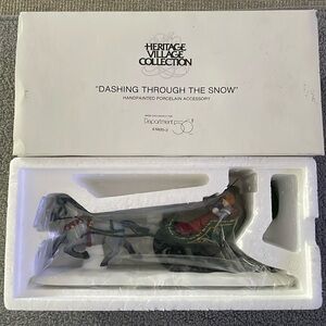🎈BOGO🎈Heritage Village Collection, NIB